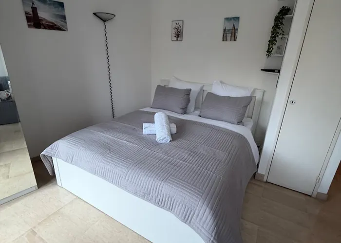 Little French Riviera Apartment Cannes